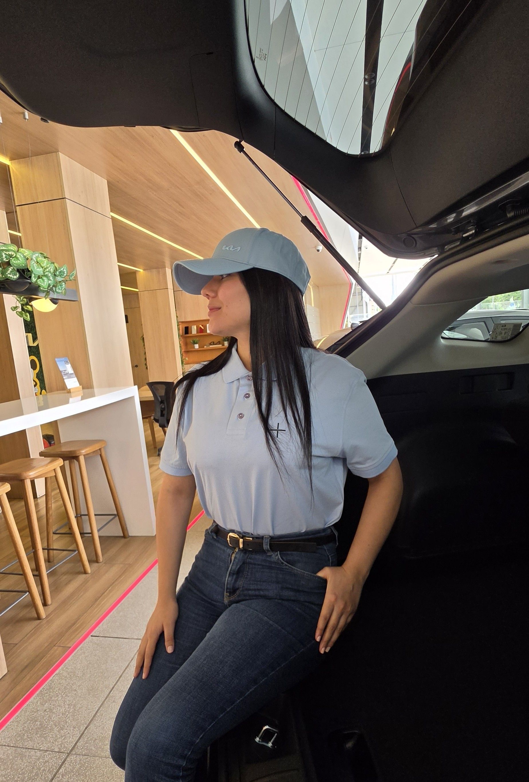 Un clásico renovado que combina elegancia y frescura.